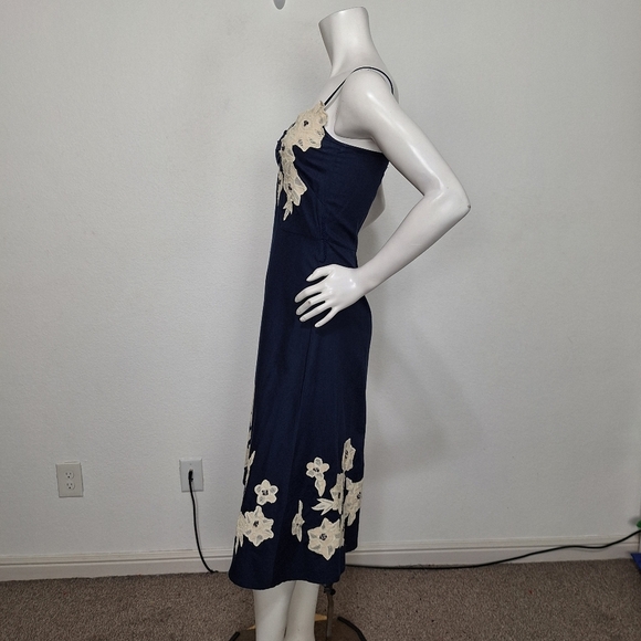 Odille Anthropologie Navy Blue Cream Rice Paper Garden Floral Midi Dress Size 2 - Picture 8 of 13